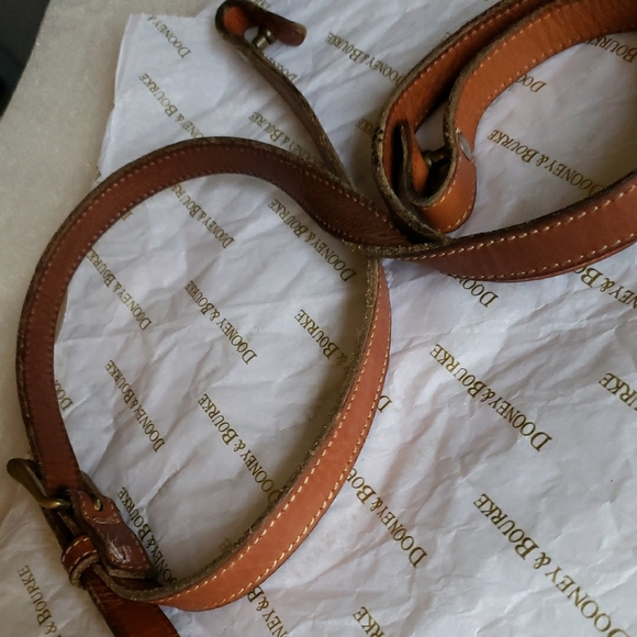 Dooney & Bourke All Weather Leather Crossbody Strap 80s - Picture 4 of 6